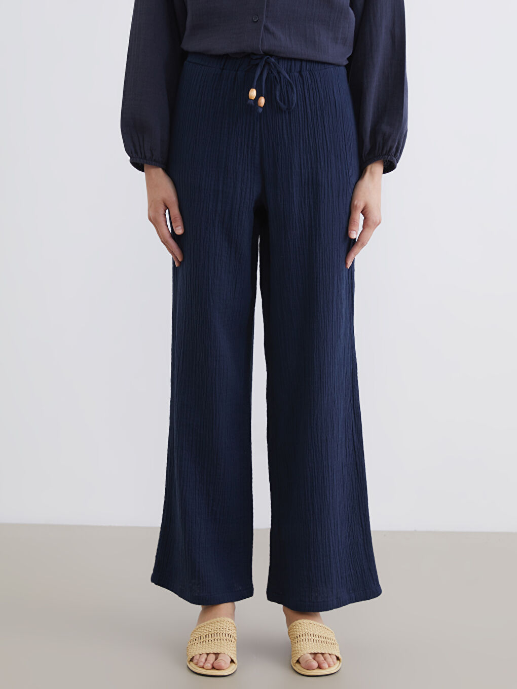 Lacivert Beli Lastikli Kadın Müslin Pantolon-1