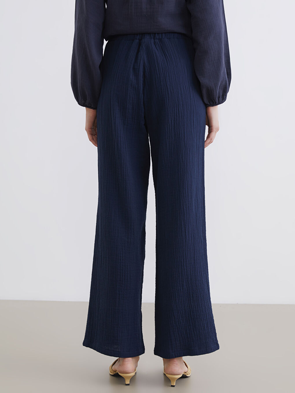 Lacivert Beli Lastikli Kadın Müslin Pantolon-3