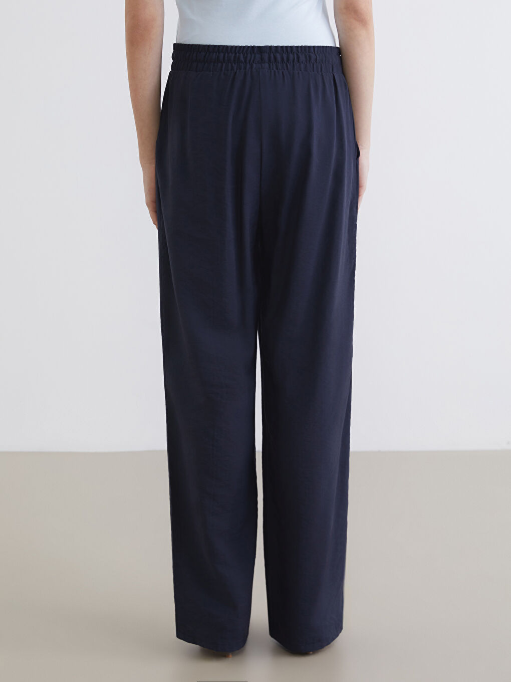 Lacivert Beli Lastikli Geniş Paça Kadın Pantolon-3