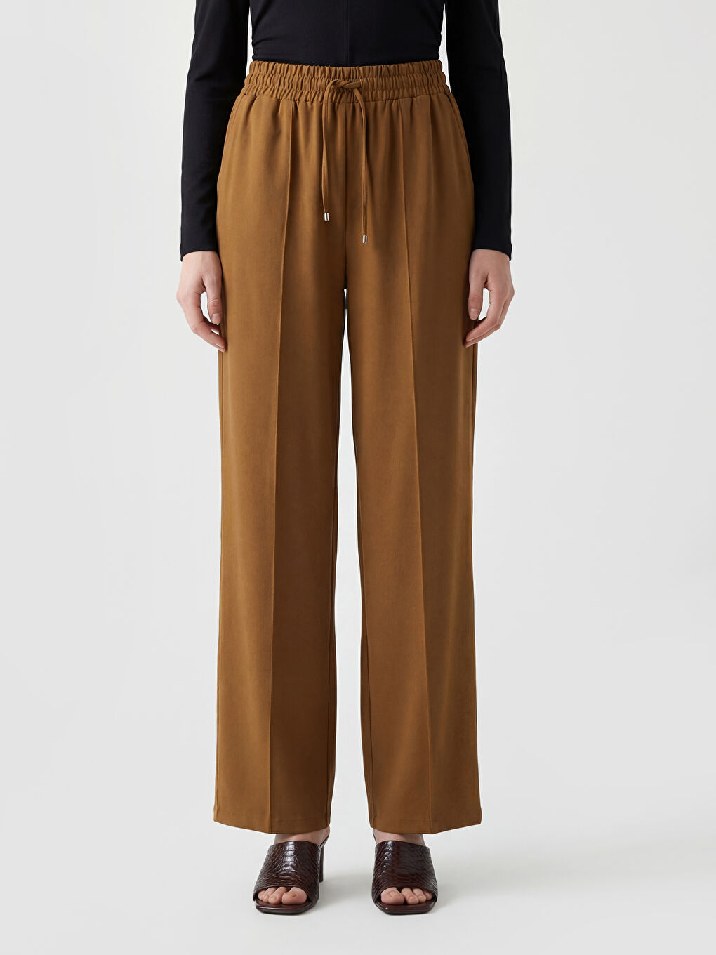 Kahverengi Beli Lastikli Geniş Paça Kadın Pantolon-1