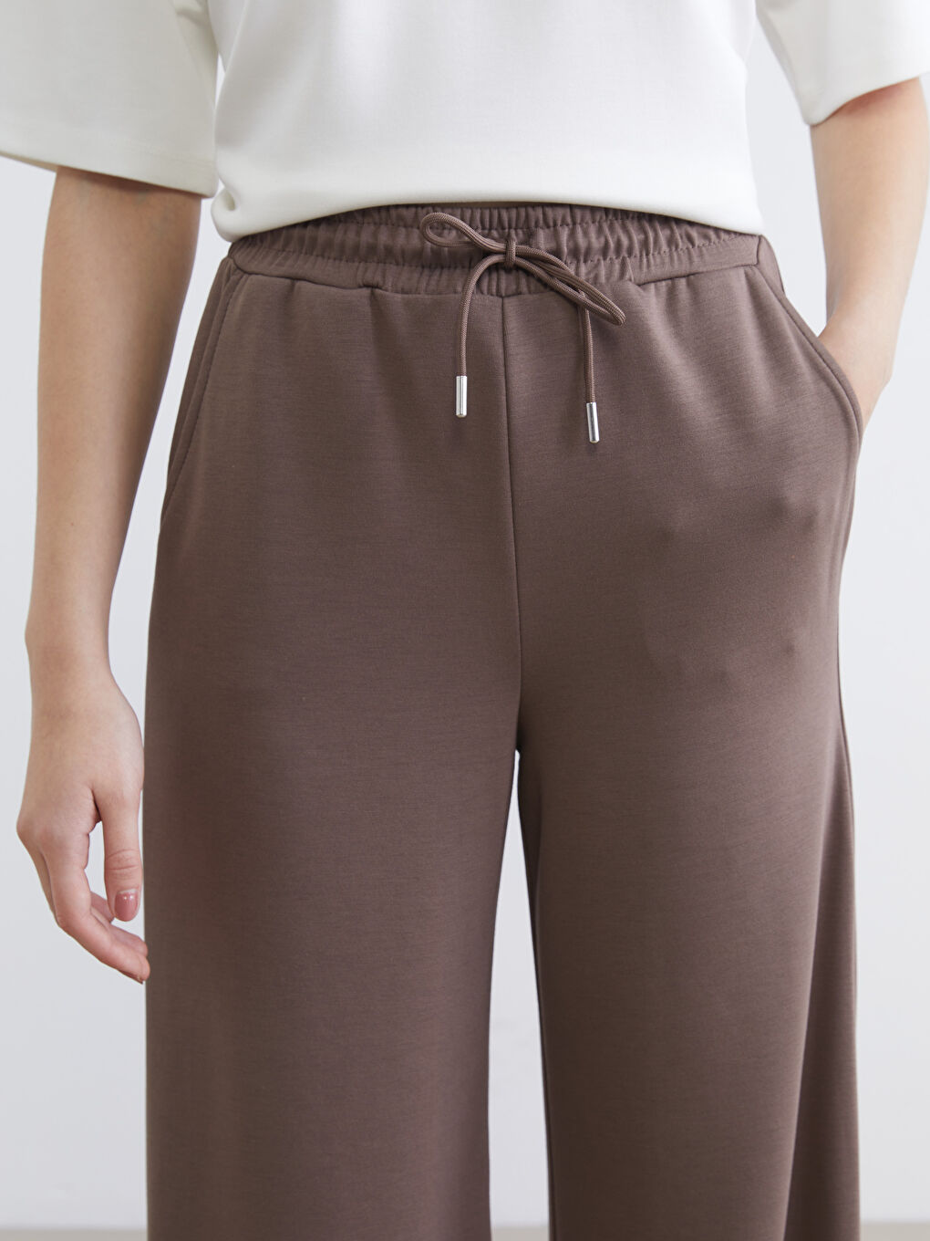 Kahverengi Geniş Paça Soft Touch Kadın Eşofman Altı-2