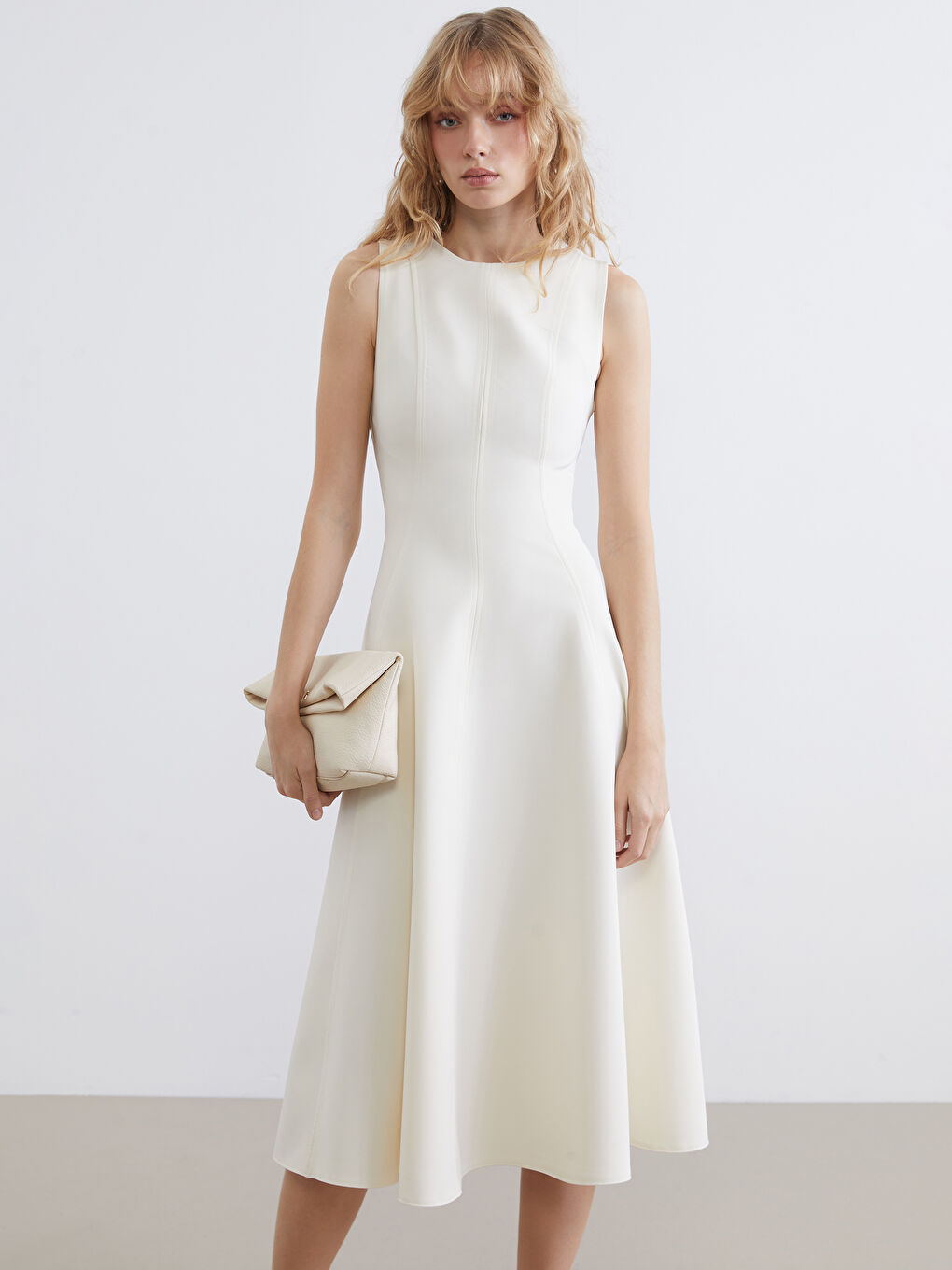 Ekru Bisiklet Yaka Peplum Elbise