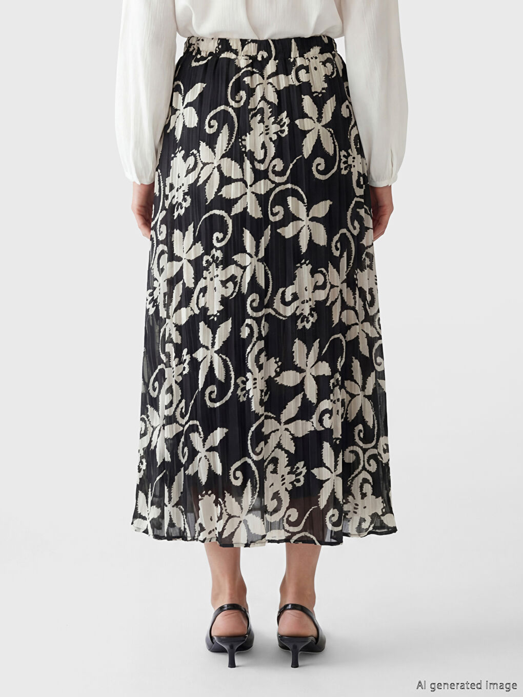 Siyah Beli Lastikli Çiçekli Şifon Pileli Etek-3