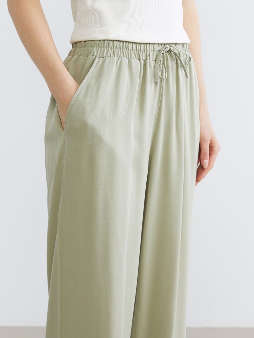 پانتۆڵ خاكی ژن-2