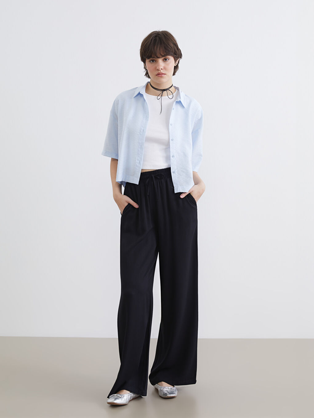 Siyah Belİ Lastikli Geniş Paça Kadın Pantolon