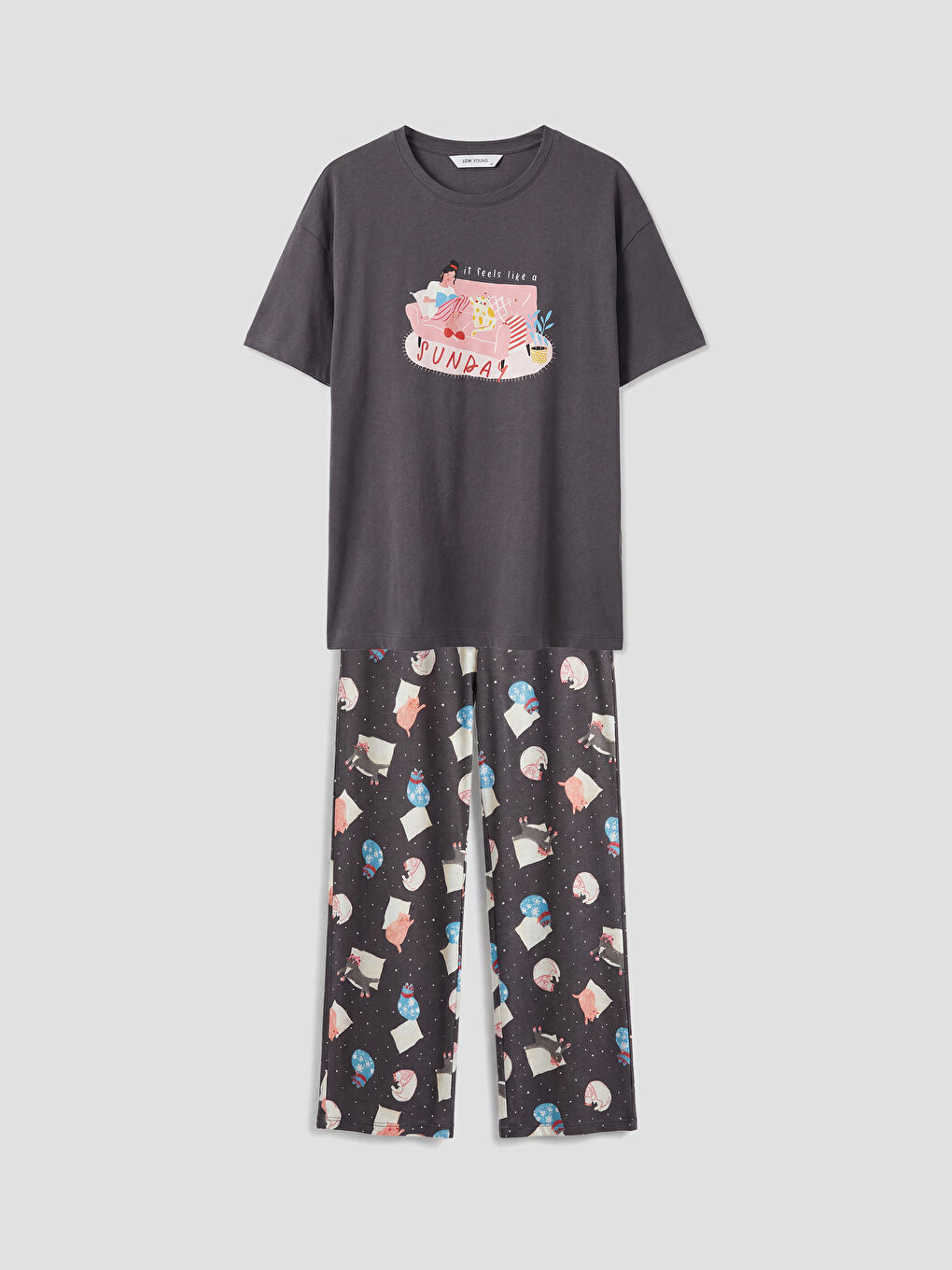 Комплект пижами с кръгло деколте и отпечатано за жена-4