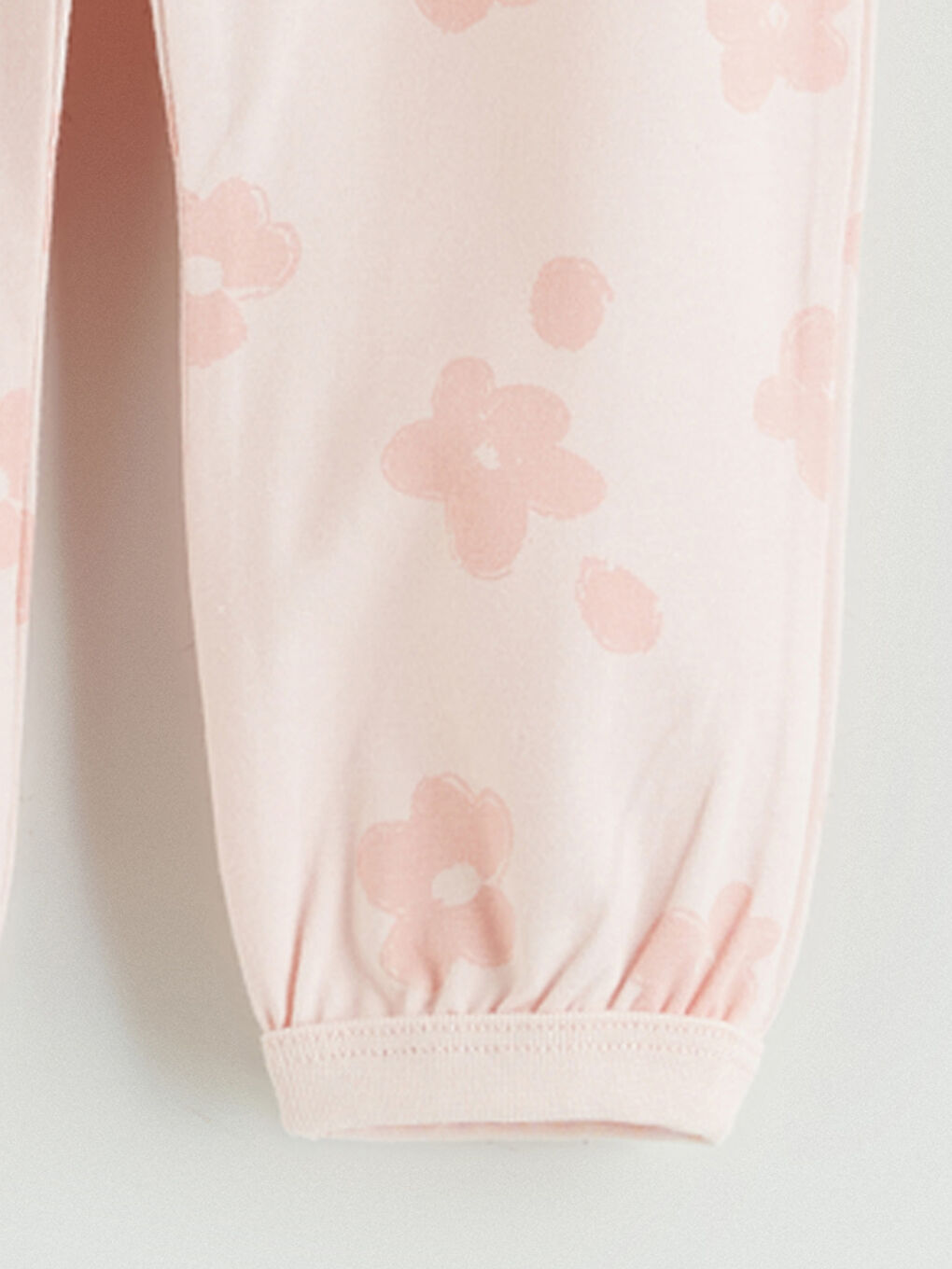 Pembe Bisiklet Yaka Çiçekli Kız Bebek Pijama Takımı-5