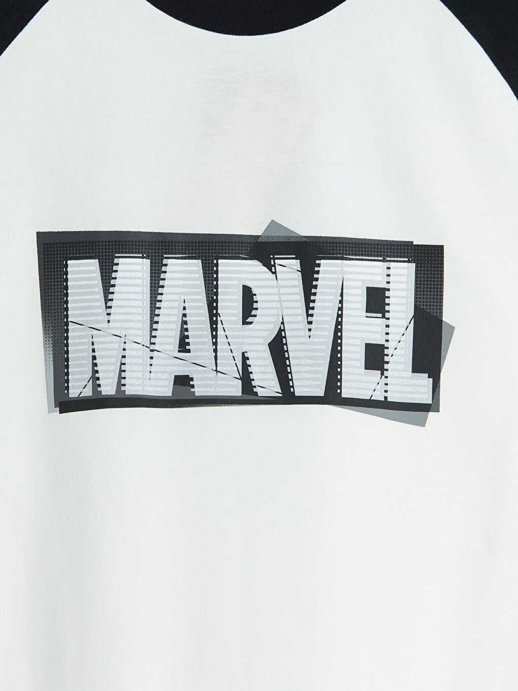 Beyaz Bisiklet Yaka Marvel Baskılı Erkek Tişört-6