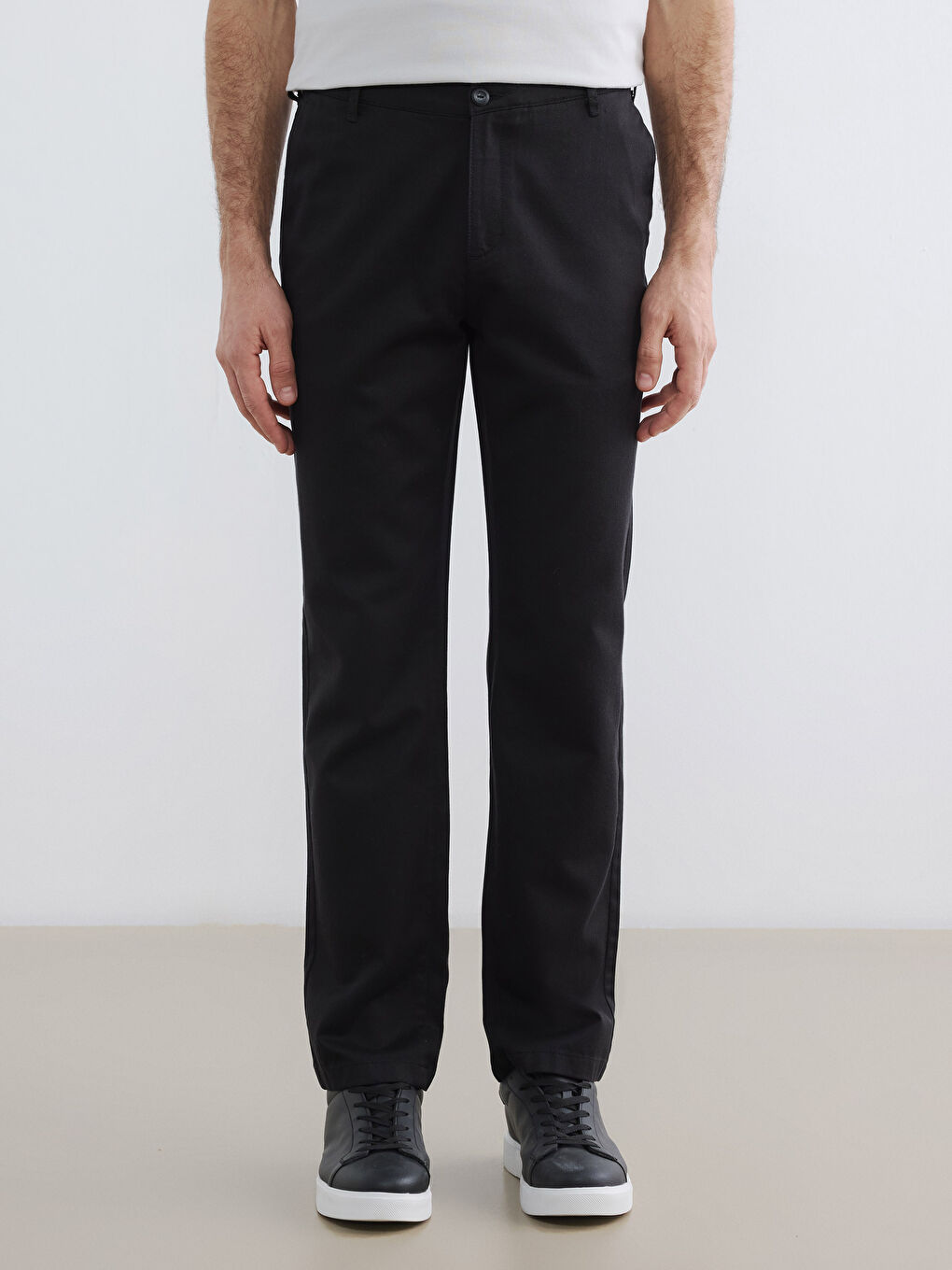 Siyah Regular Fit Erkek Chino Pantolon-1