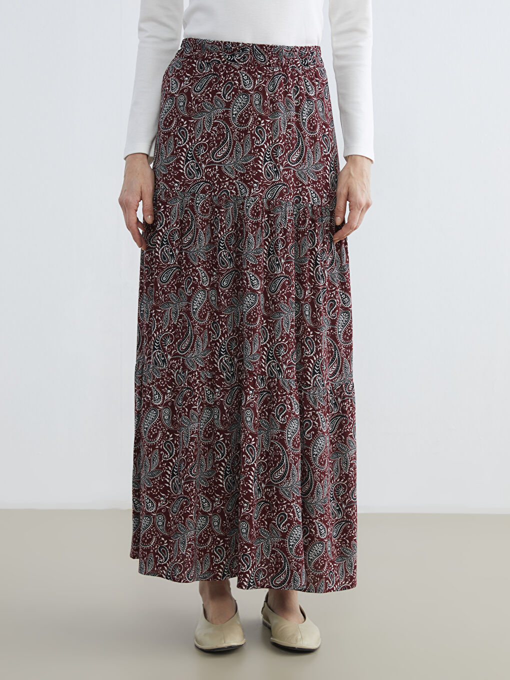 Bordo Beli Lastikli Desenli Etek-1