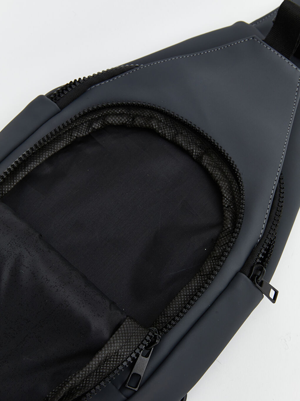 Gri Çift Bölmeli Erkek Göğüs Çantası-3