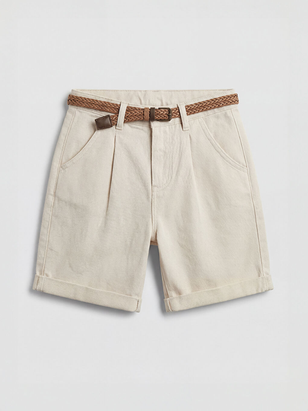 Bej Kemerli Regular Fit Erkek Çocuk Gabardin Şort