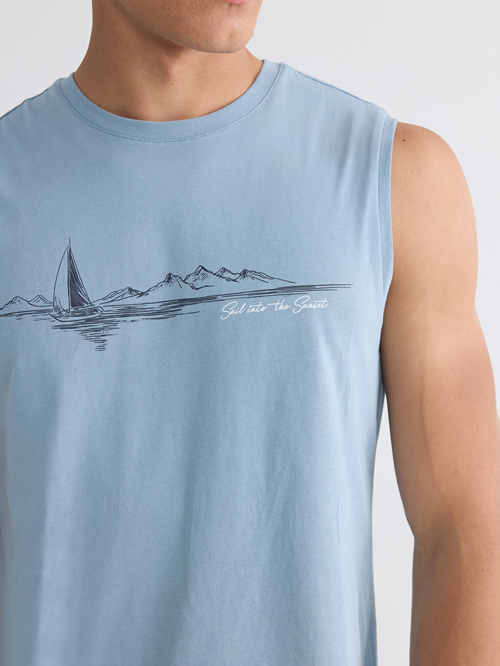 Crew Neck Printed Men's Sleeveless T-Shirt-2