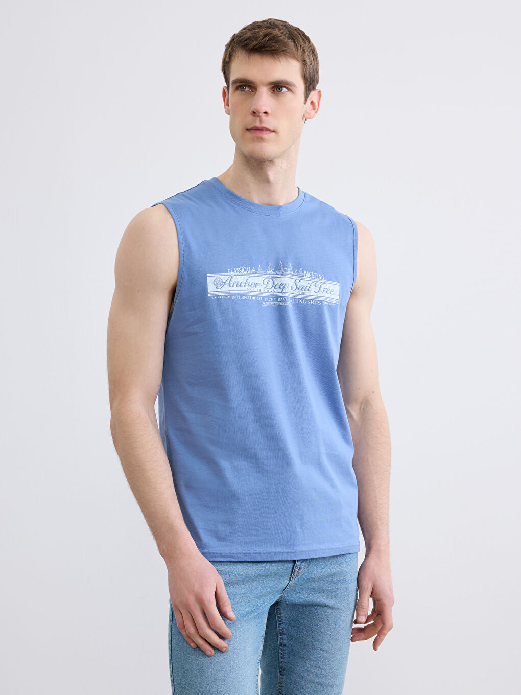 Mavi Bisiklet Yaka Kolsuz Baskılı Erkek Tişört