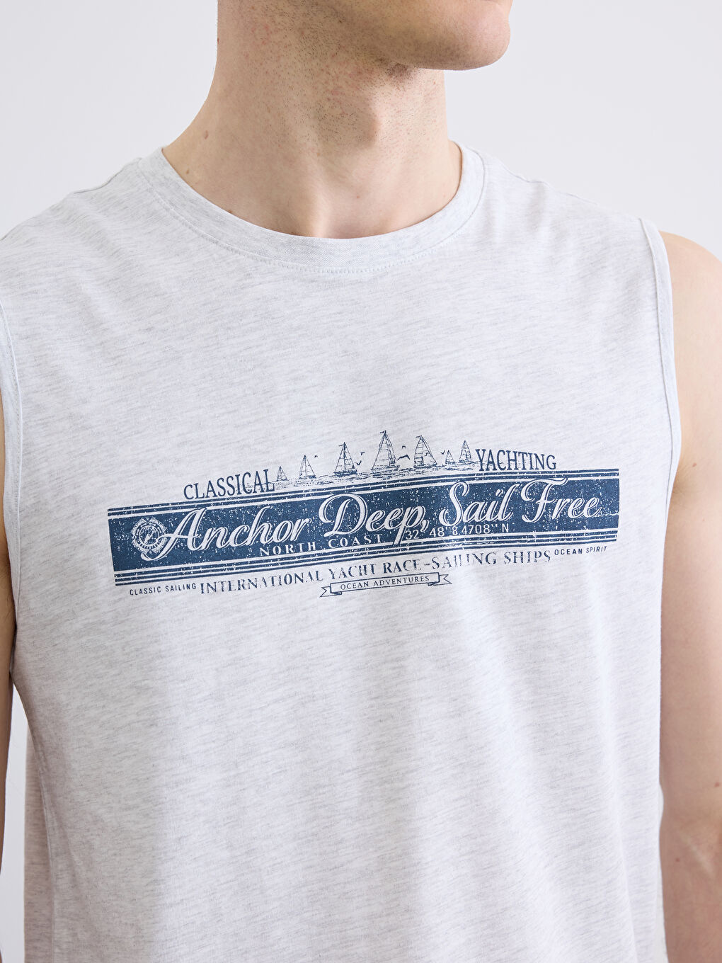 Bej Bisiklet Yaka Kolsuz Baskılı Erkek Tişört-2