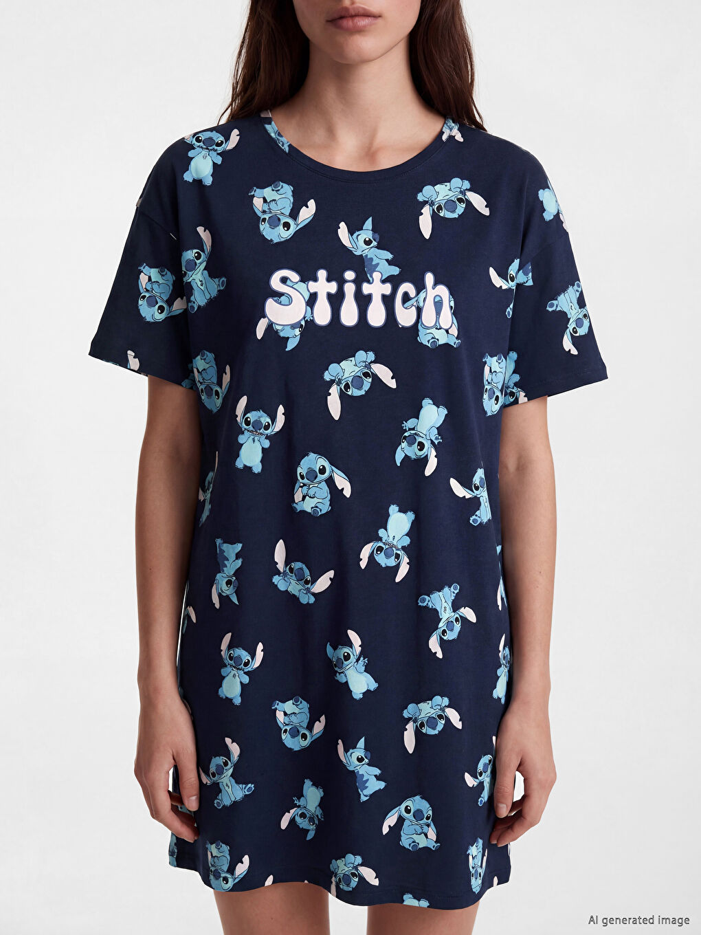 Нощница с кръгло деколте с щампа Стич за жени-2