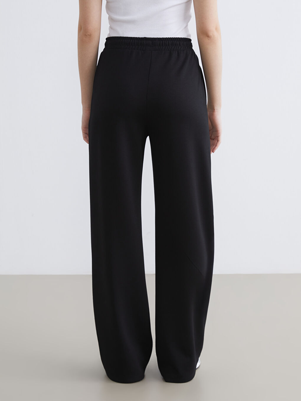 Siyah Soft Touch Kadın Eşofman Altı	-3