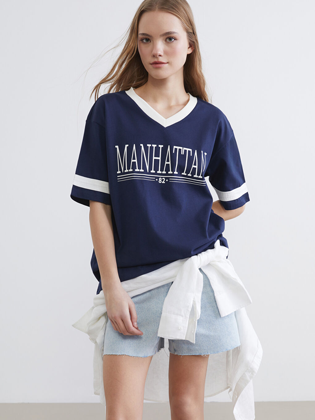 Manhattan Print Oversized V-Neck Women's T-Shirt