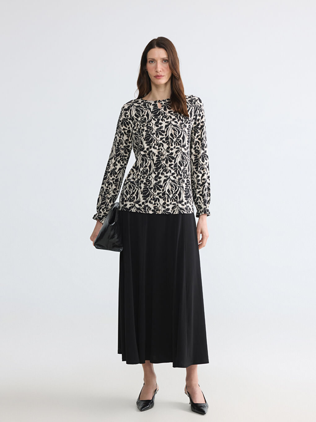 Bluza sa okruglim izrezom sa uzorkom-1