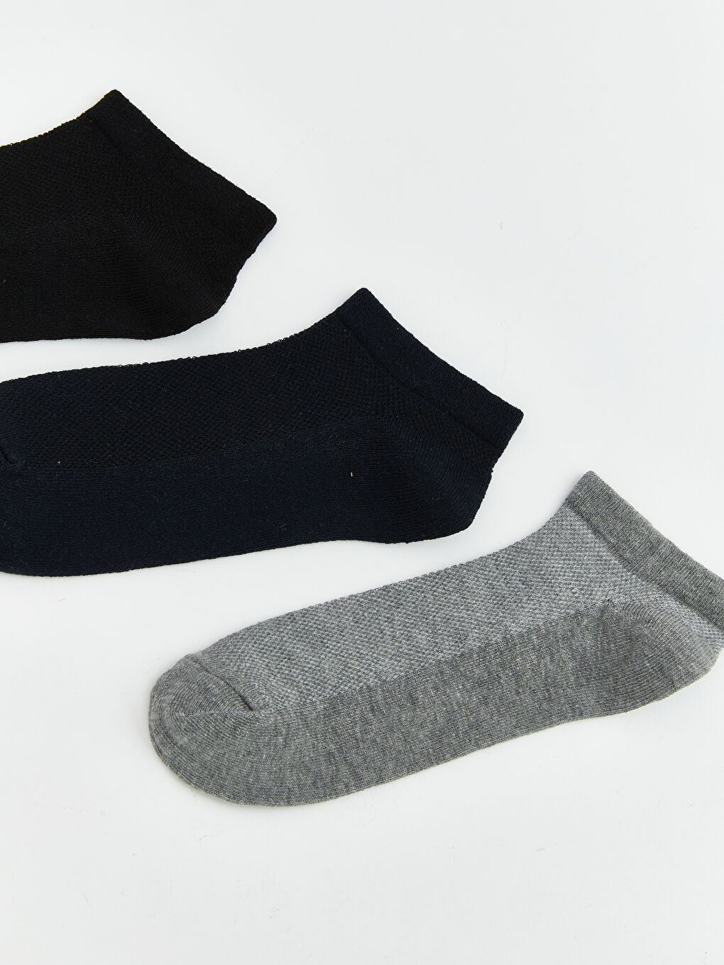 گۆرەوی ڕاهێنەر ڕه‌ش پیاو-1