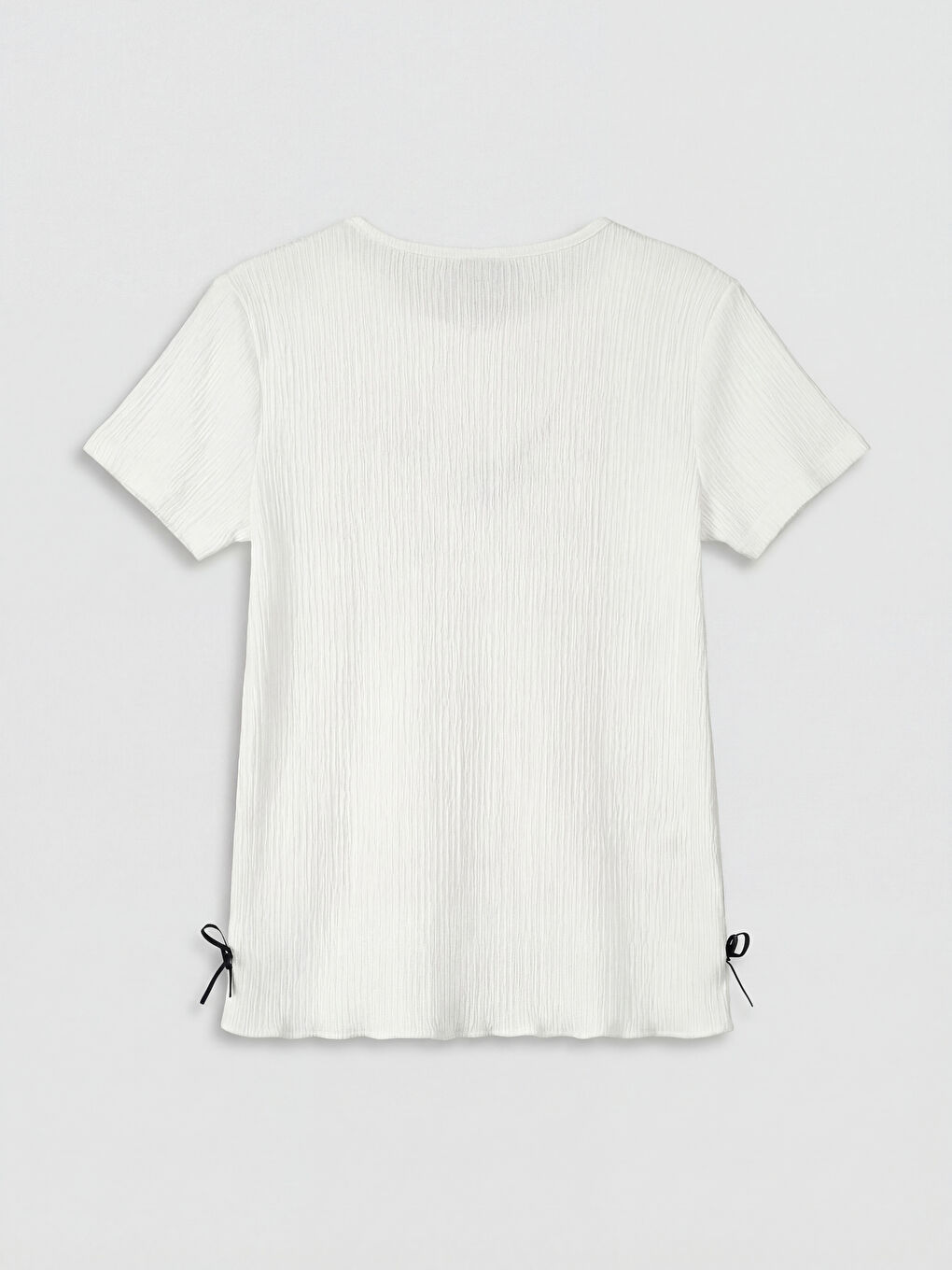 Ekru Bisiklet Yaka Fiyonk Detaylı Kız Çocuk Tişört-1