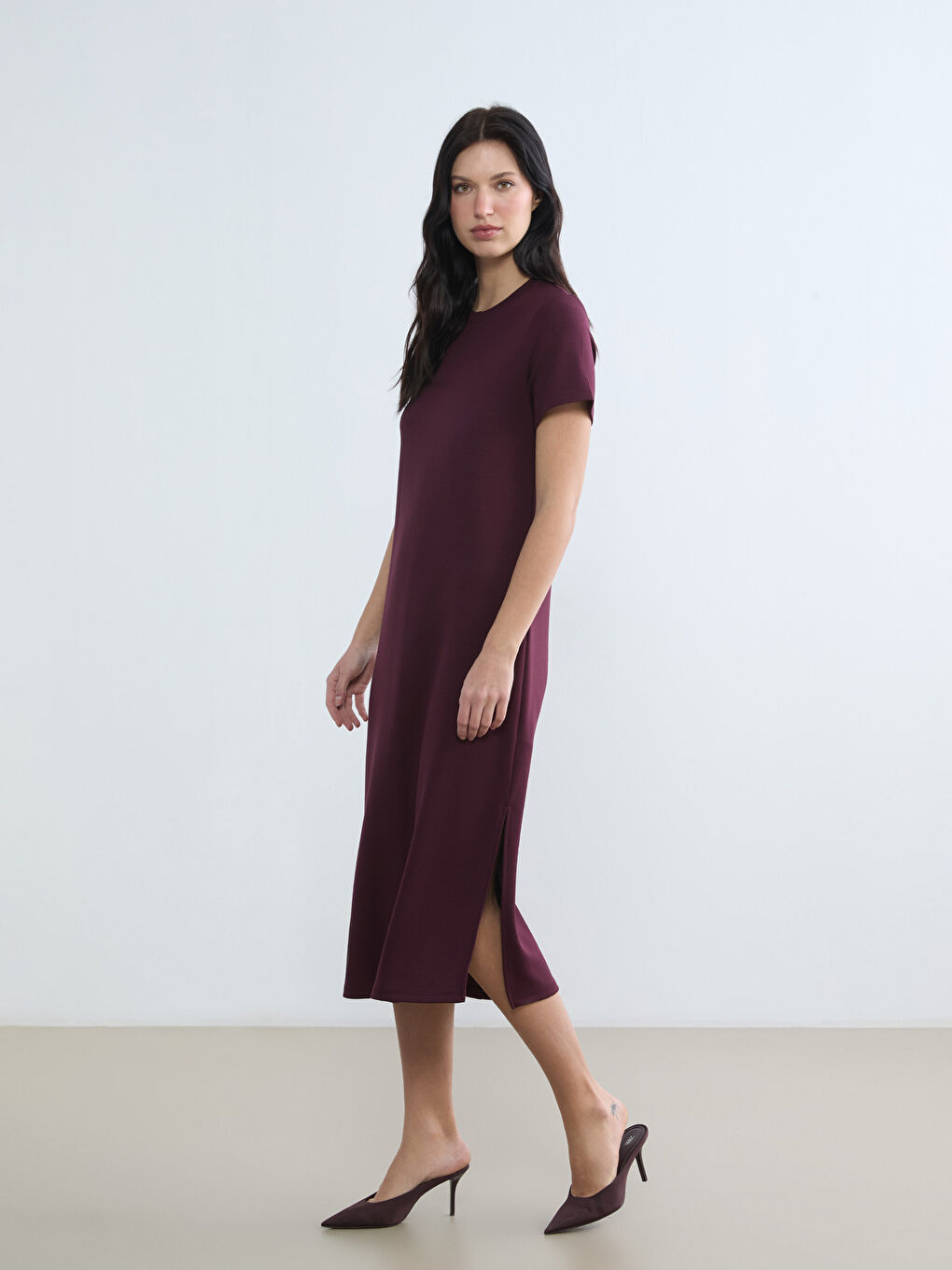 Mürdüm Bisiklet Yaka Yırtmaçlı Elbise