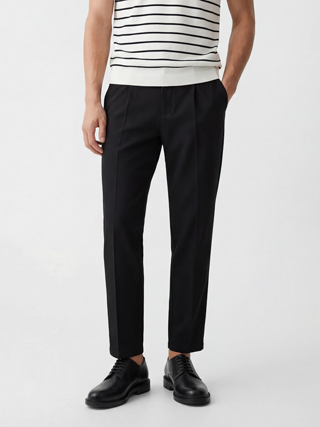Siyah Standart Kalıp Erkek Pantolon-2