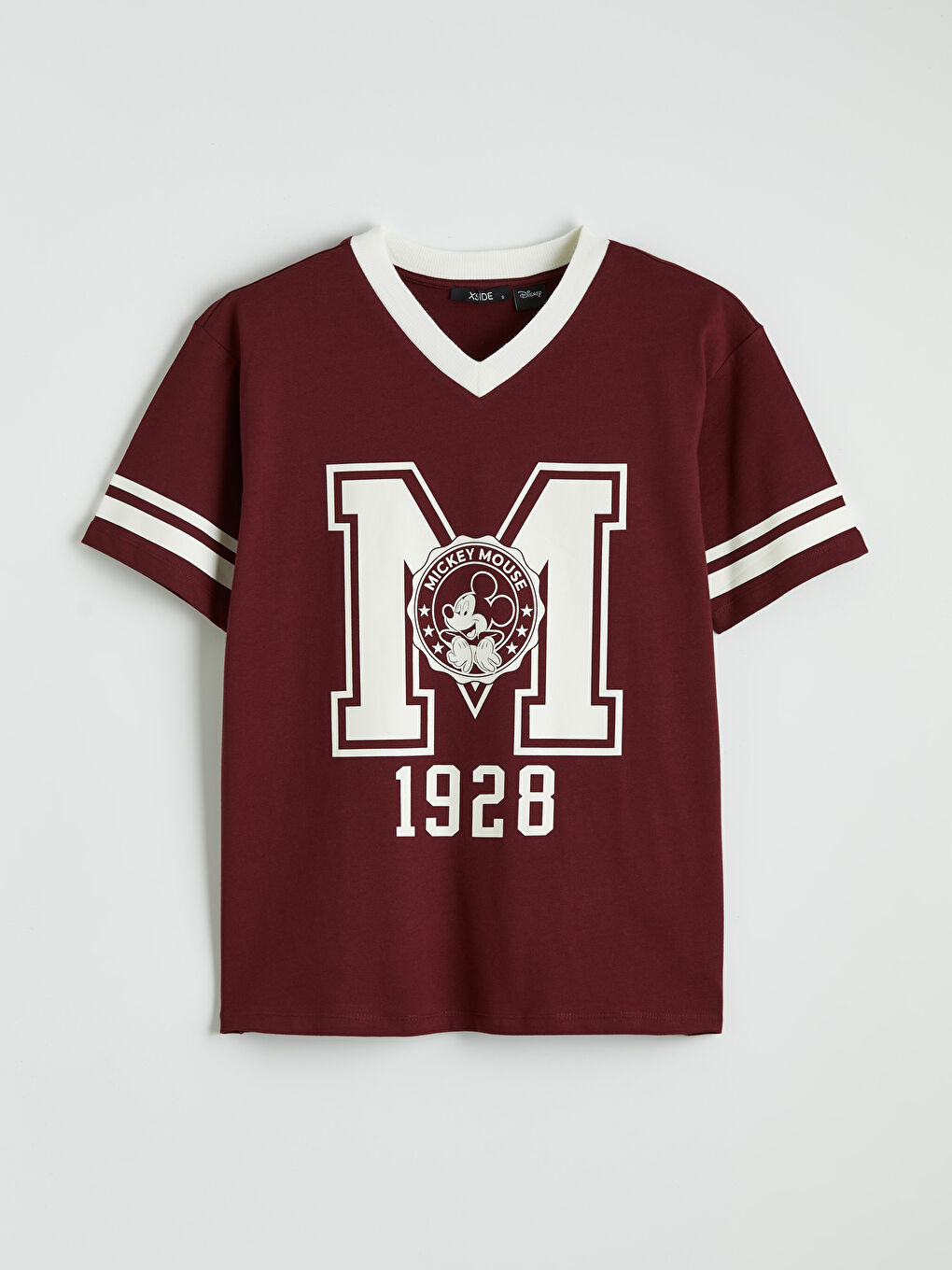 Bordo V Yaka Mickey Mouse Baskılı Oversize Kadın Tişört
