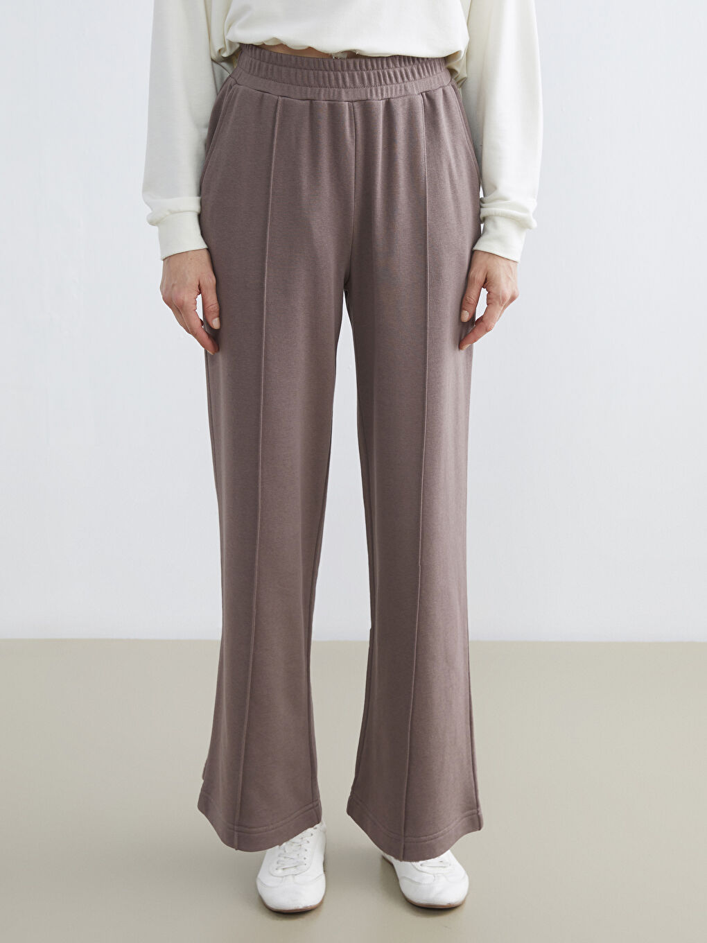 Женщины Коричневый Брюки‑джоггеры-1