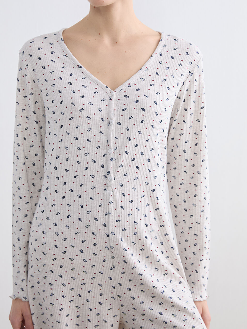 V-Neck Floral Women's Short Pajamas-2