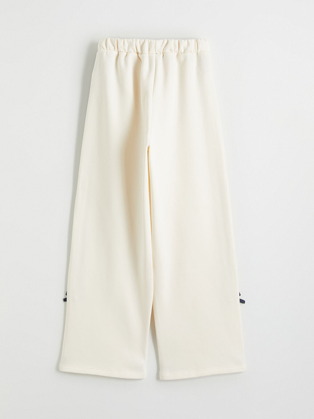 Girl's Crew Neck Sweatshirt and Joggers with Bow Detail-7