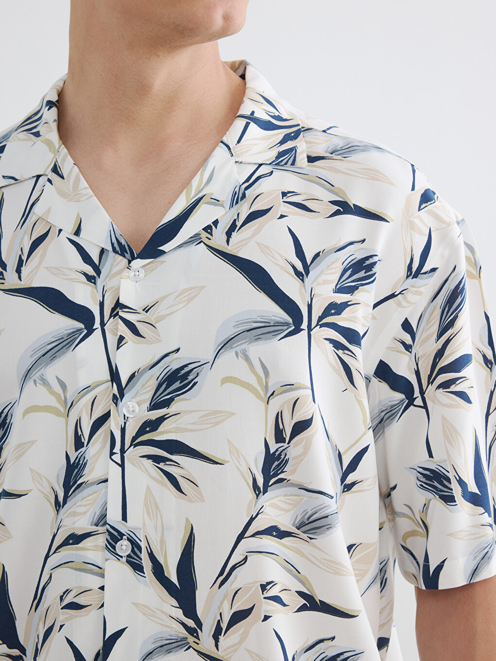 Regular Fit Patterned Viscose Men's Shirt-2