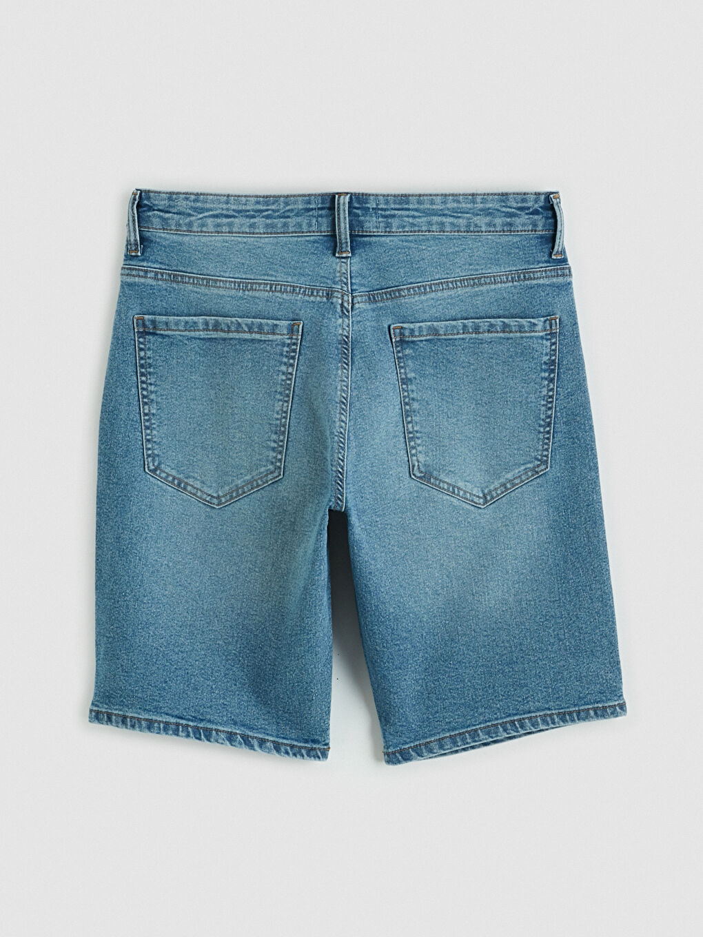 Man INDIGO Denim Shorts-4
