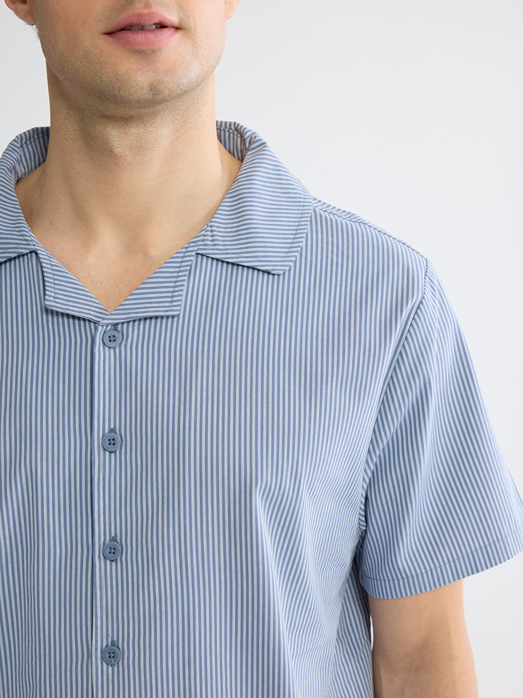 Ensemble pyjama court rayé pour homme coupe régulière-2