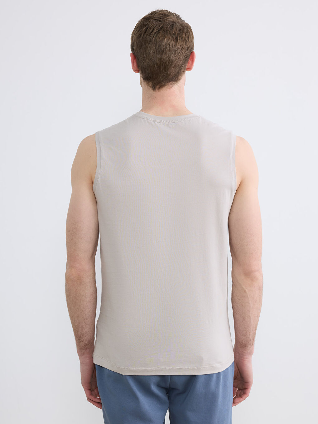 قميص داخلي بدون أكمام-3