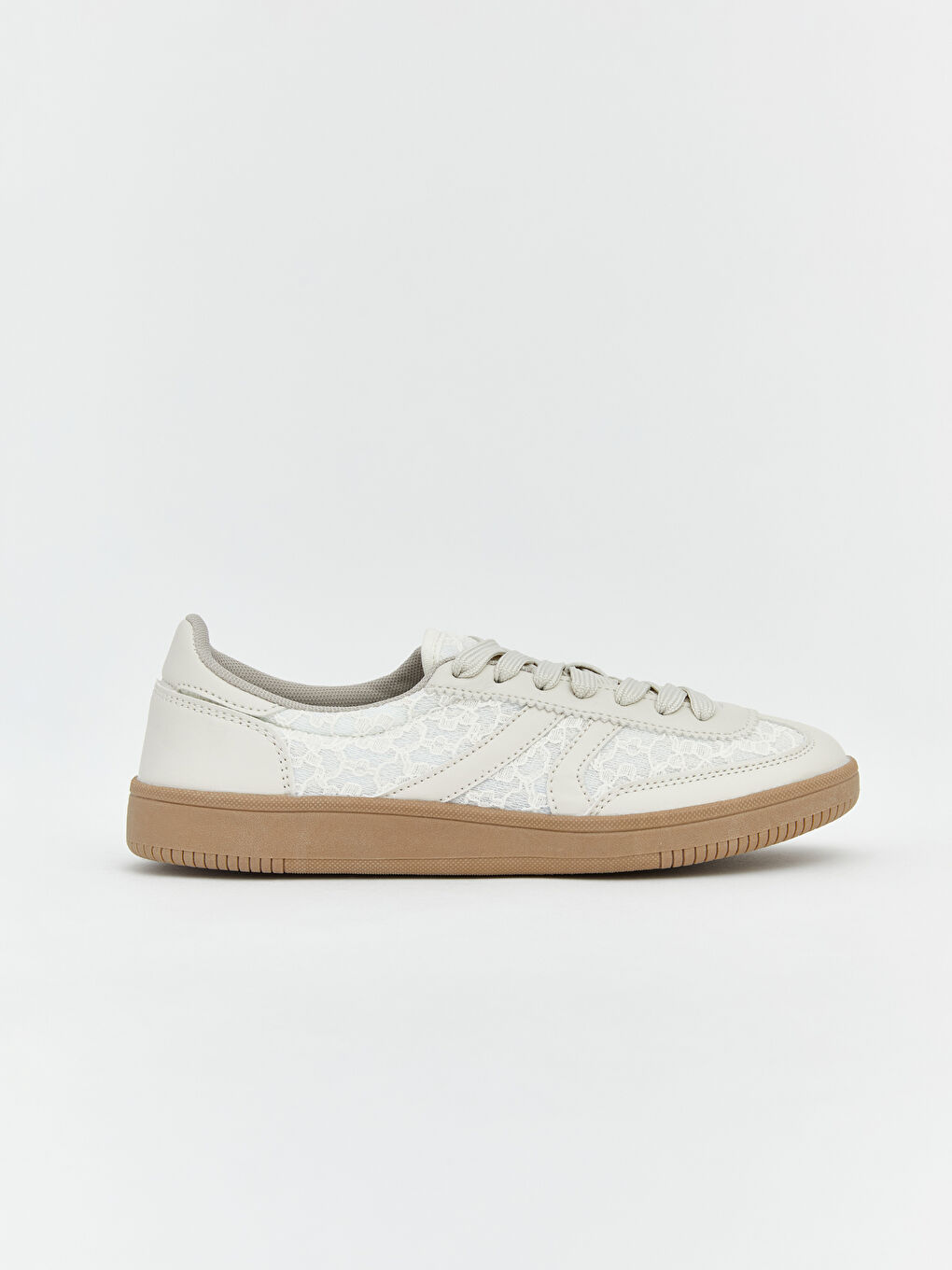 Αθλητικά παπούτσια με κορδόνια για γυναίκες-1