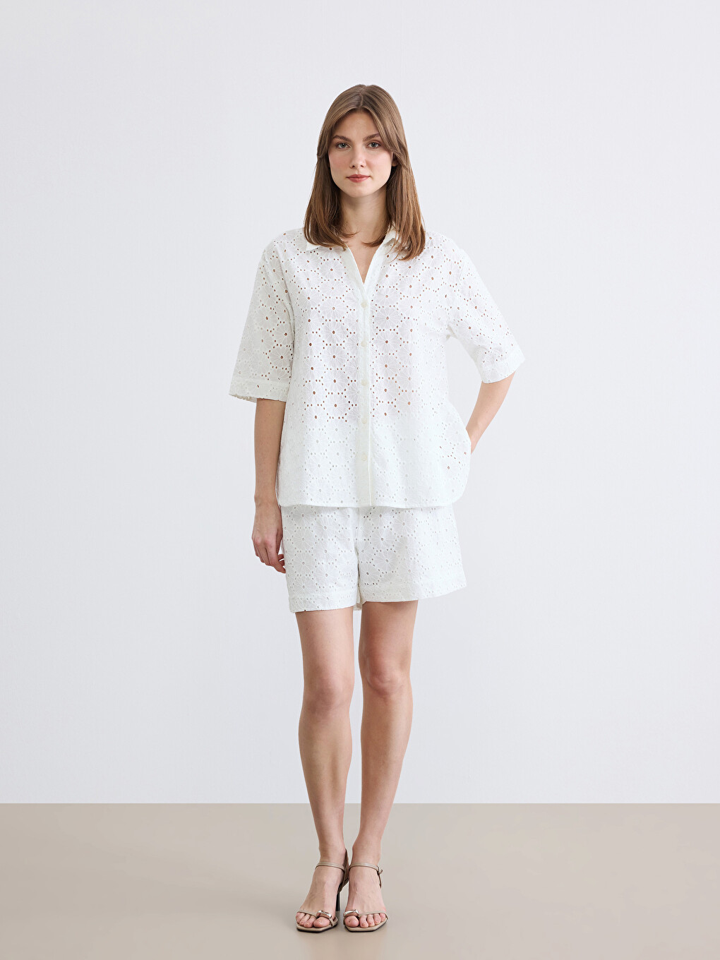 Chemise Brodée Femme-1