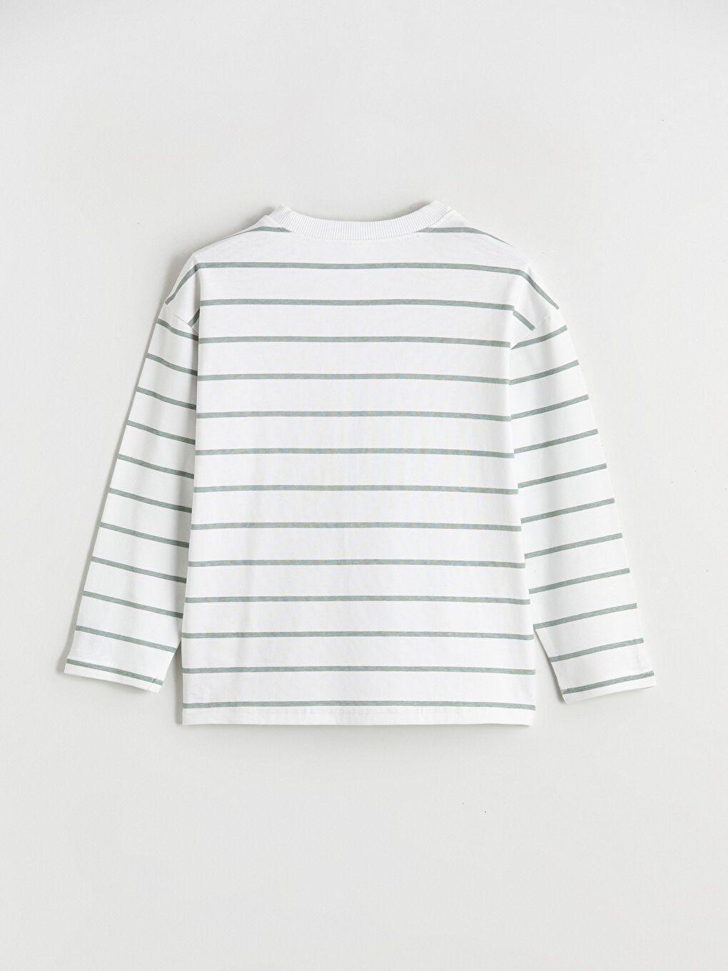 تیشێرت سه‌وز کوڕ-2