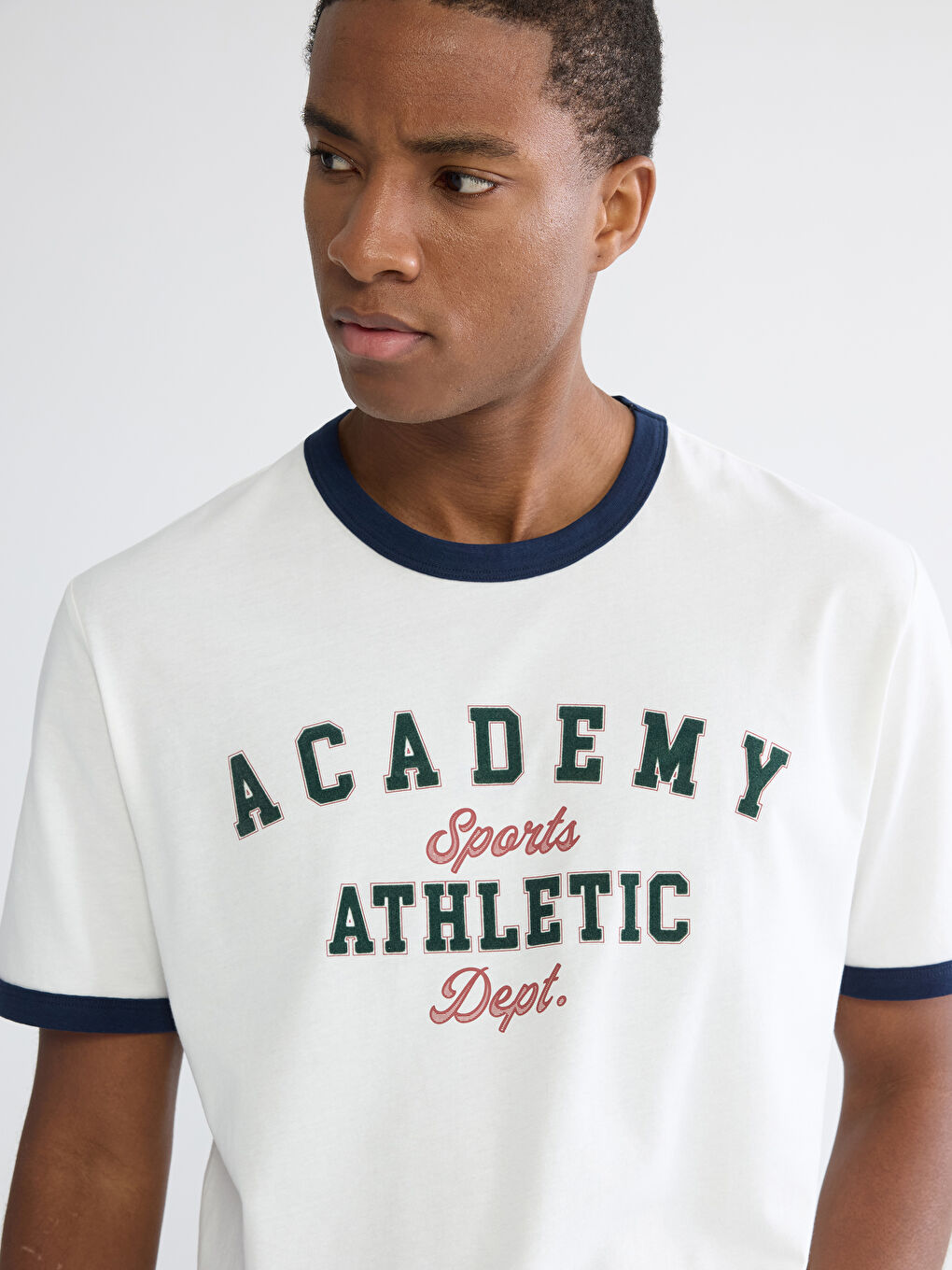 Ekru Bisiklet Yaka Baskılı Penye Erkek Tişört