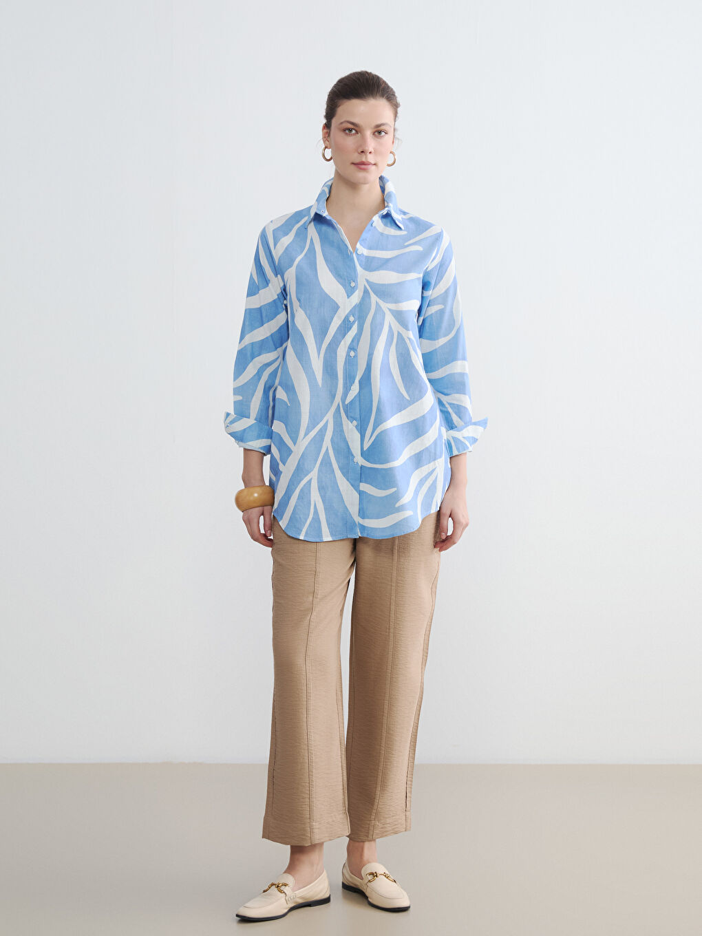 قميص تونيك نسائي مُزهر من قماش بوبلين-1