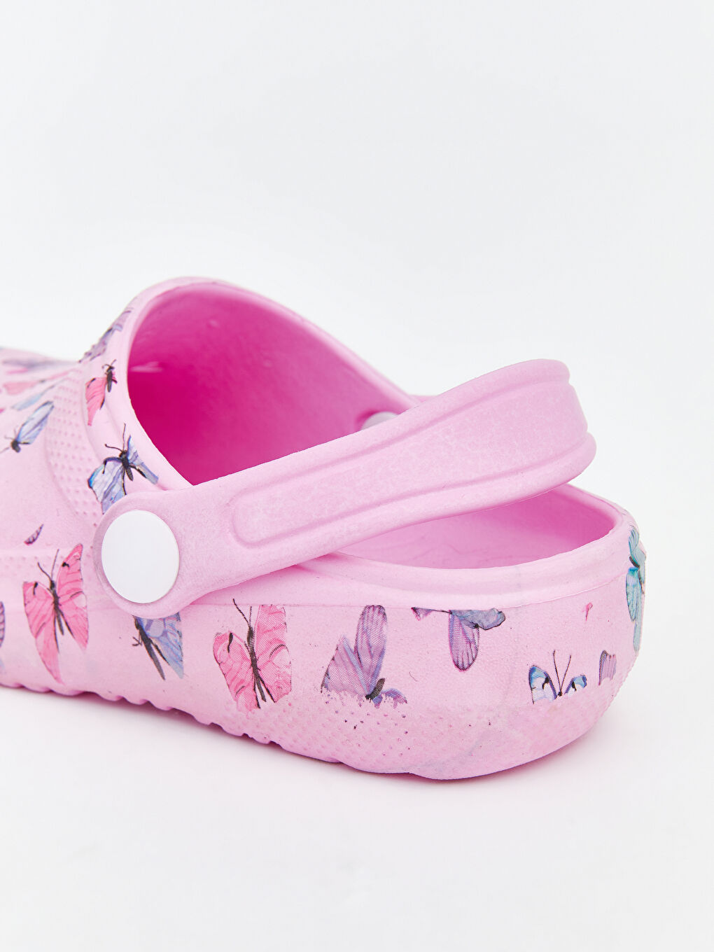 صنادل شاطئ للبنات الصغيرين بطبعة الفراشات-4