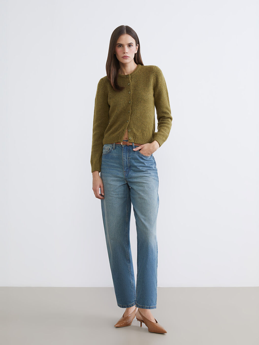 ქალის ბარელ ფიტის ჯინსის შარვალი