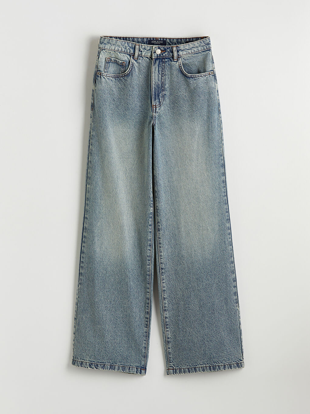 ქალი მუქი ლურჯი ჯინსი-4