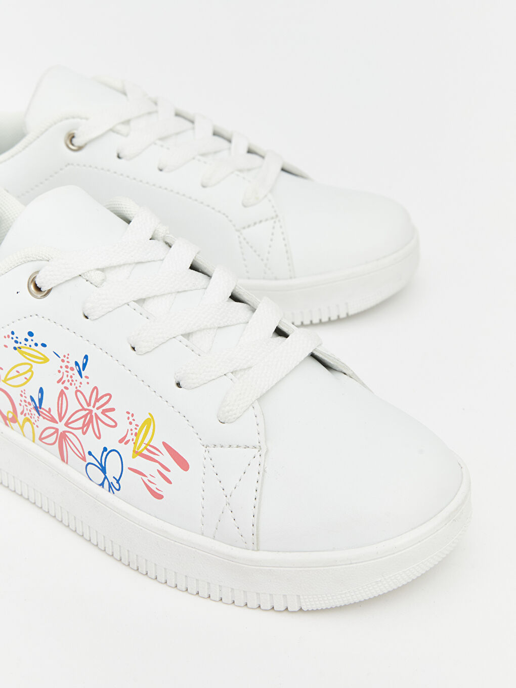 Girl WHITE Sneakers-2