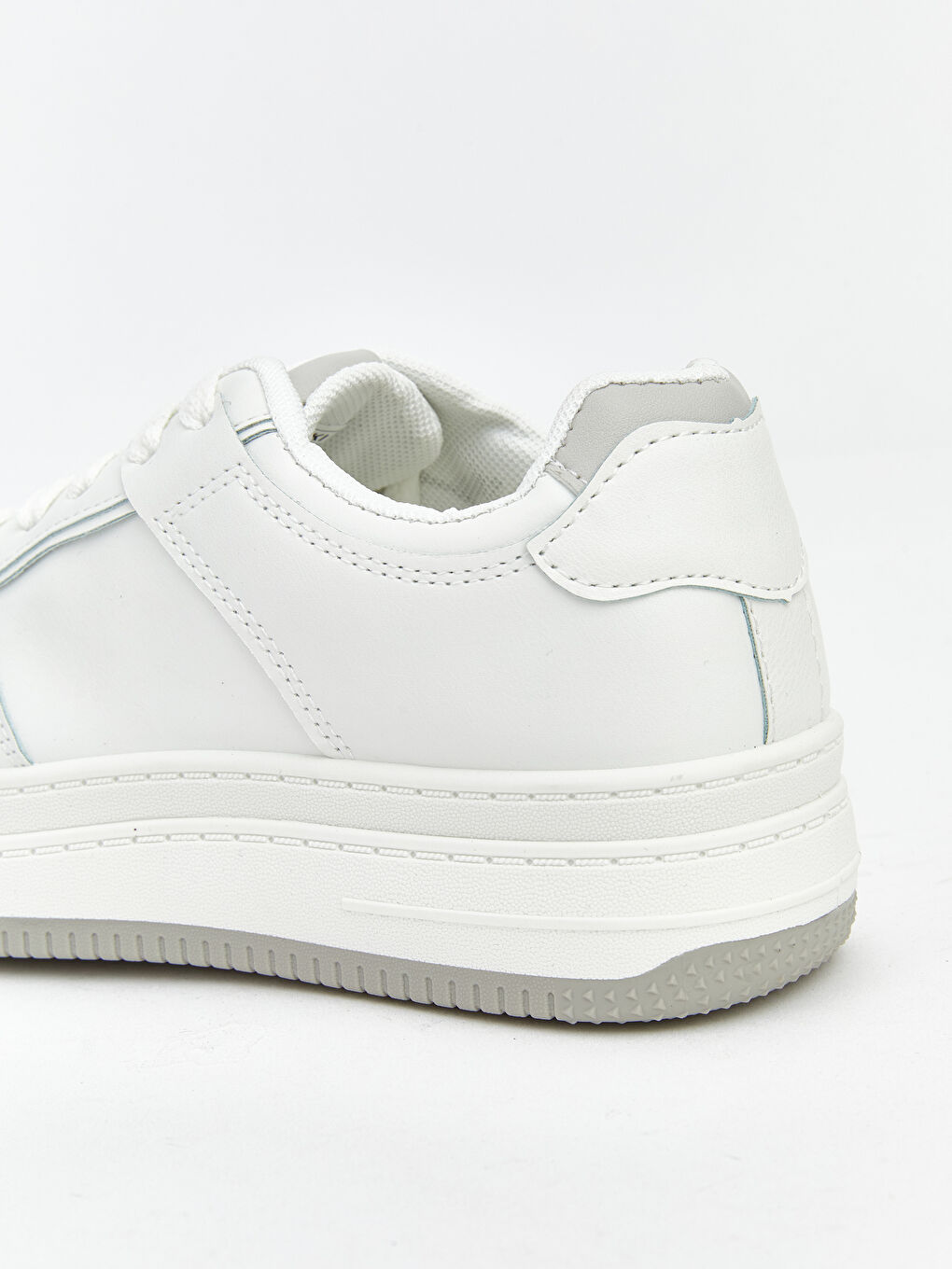 أحذية رياضية أبيض امرأة-4