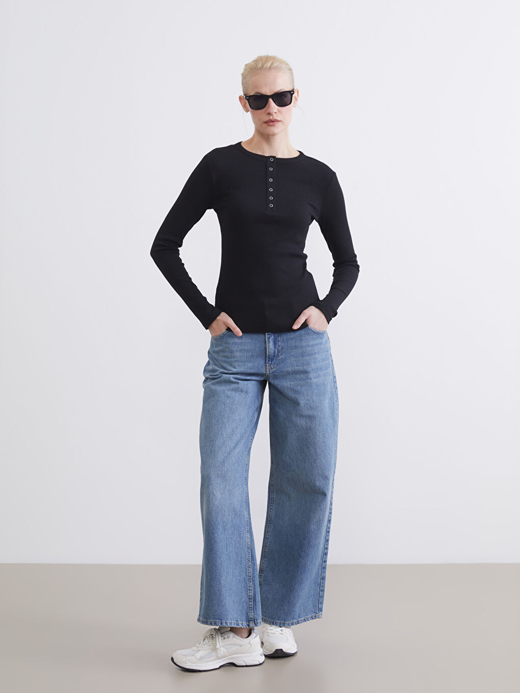 Женское боди из рибаны с круглым вырезом-2