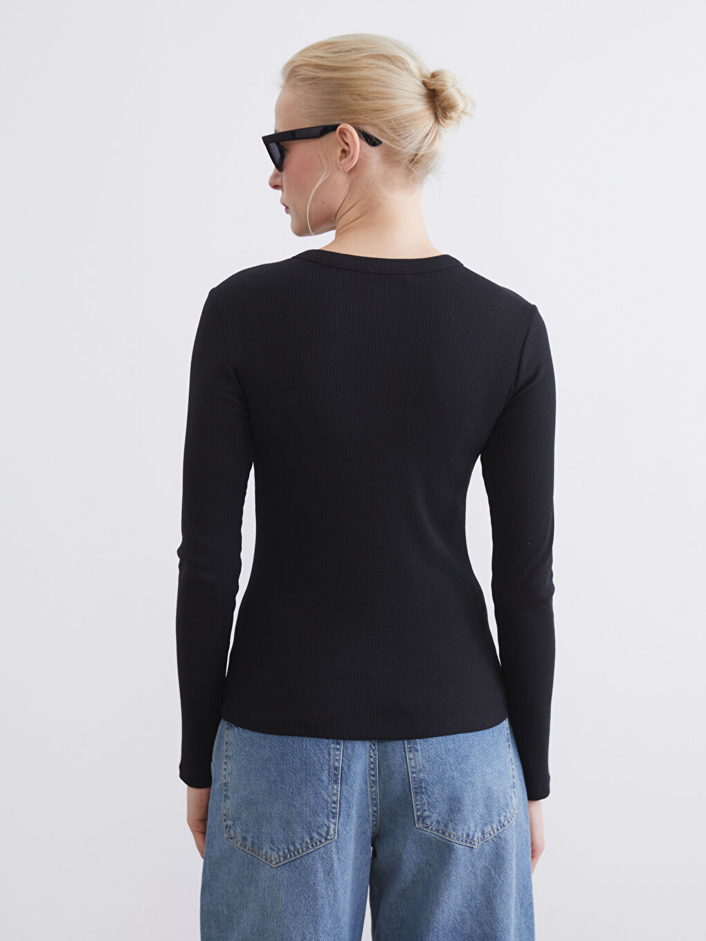 Женское боди из рибаны с круглым вырезом-4