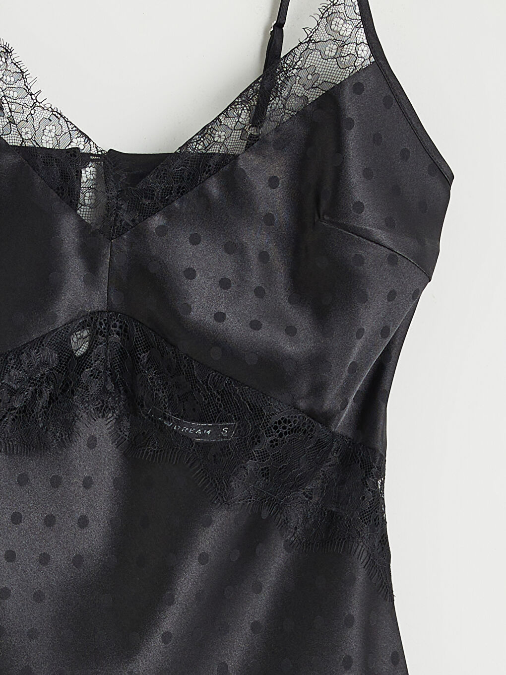 Siyah Puantiyeli Askılı Saten Kadın Fantezi Gecelik-2