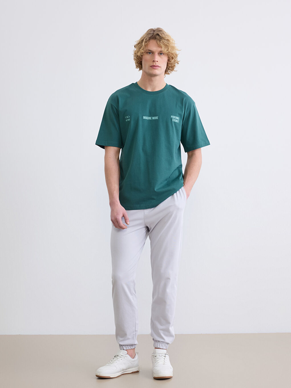 Yeşil Bisiklet Yaka Baskılı Erkek Tişört-1