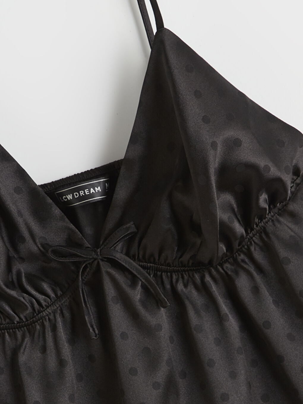 Siyah İp Askılı Puantiyeli Kadın Şortlu Pijama Takımı-3